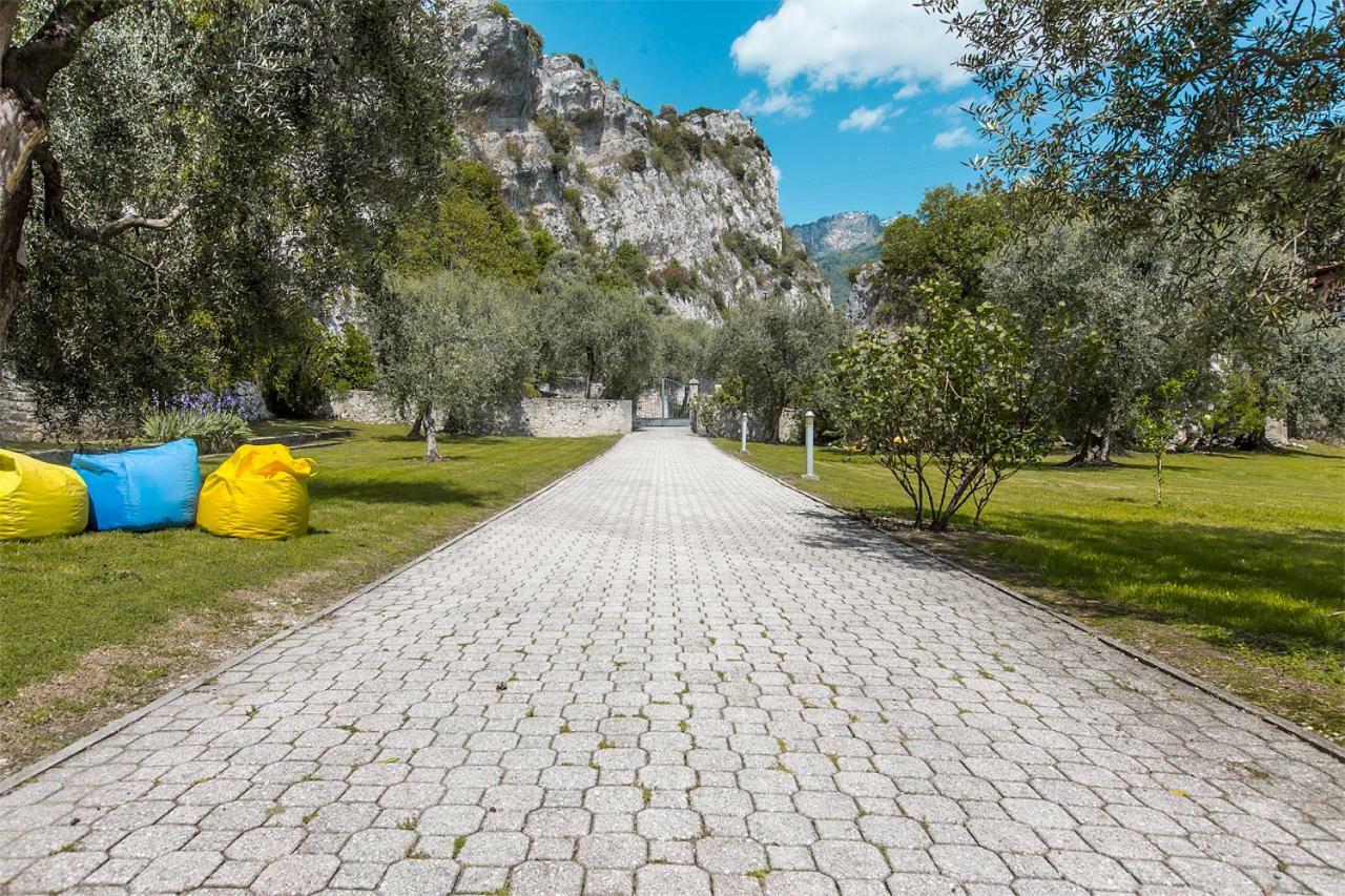 Apartments Suster Torbole Sul Garda Esterno foto