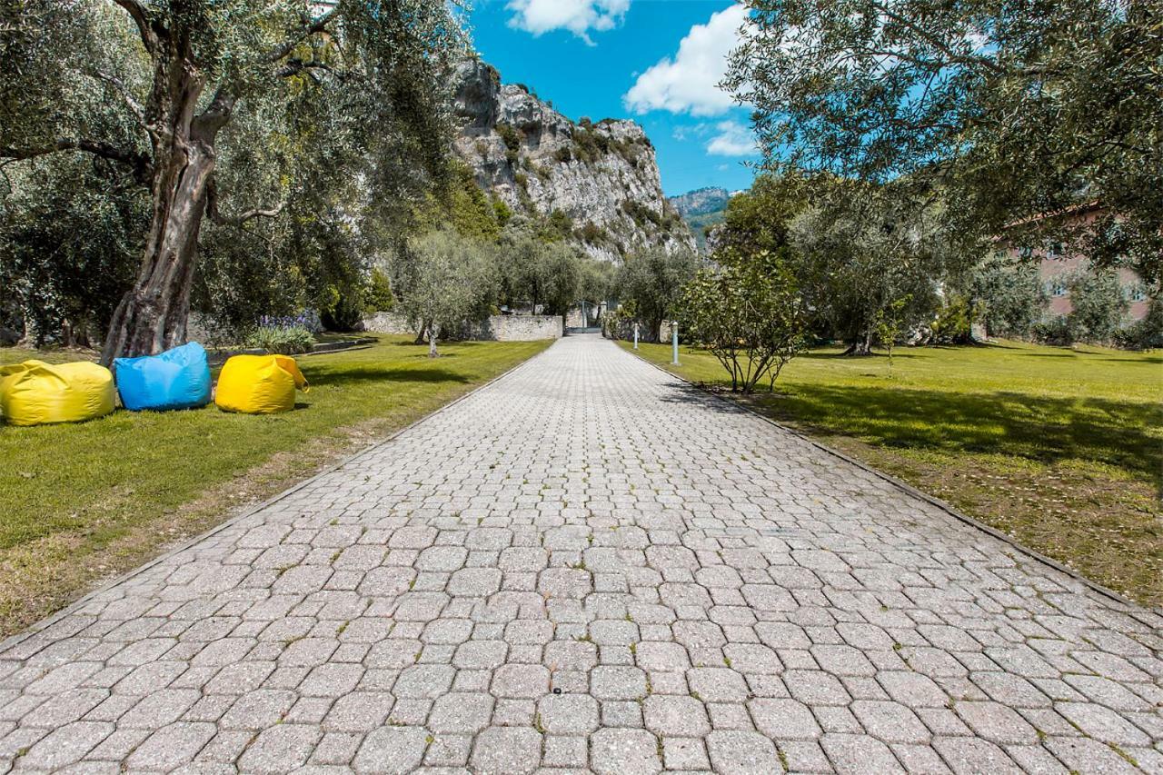 Apartments Suster Torbole Sul Garda Esterno foto